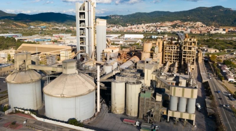 Indústria química pode voltar a crescer em 2024