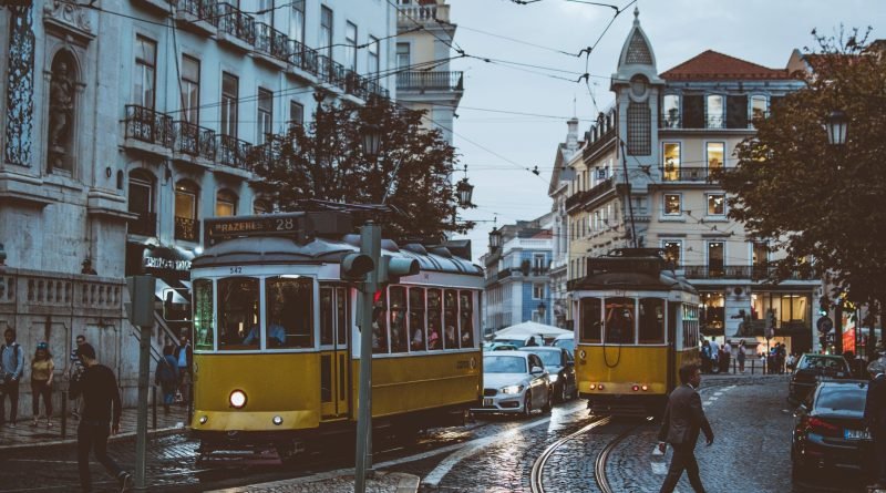 Iniciativa Portuguesa Facilita Migração de Médicos do Brasil