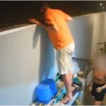 Homem leva tiro de vizinho após subir em muro para ver confusão