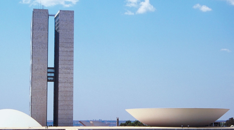 Aumento das recuperações judiciais leva escritório carioca para Brasília