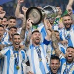 Argentina vence Colômbia na prorrogação e levanta taça da Copa América