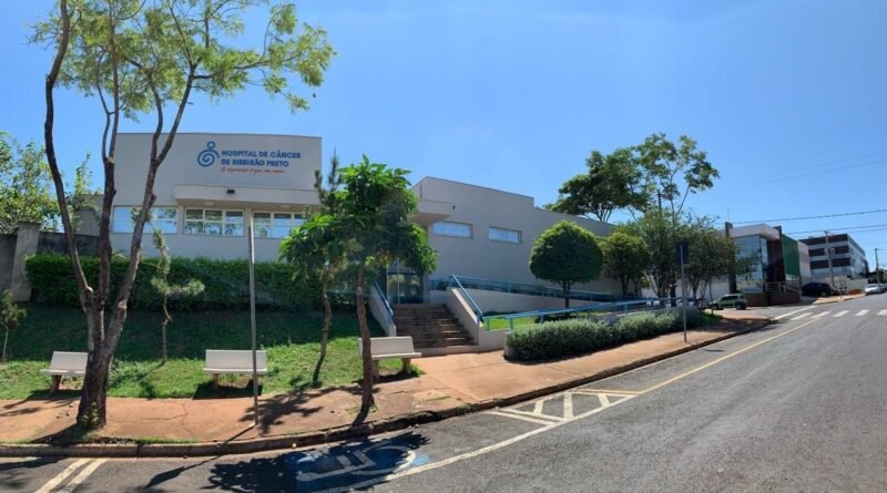 Hospital de Câncer de Ribeirão Preto é referência em odontologia a laser