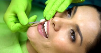 Facetas dentárias possibilitam um sorriso mais alinhado