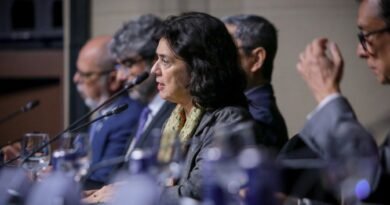 Ministra da Saúde participa do 28º Congresso da Associação Brasileira de Planos de Saúde