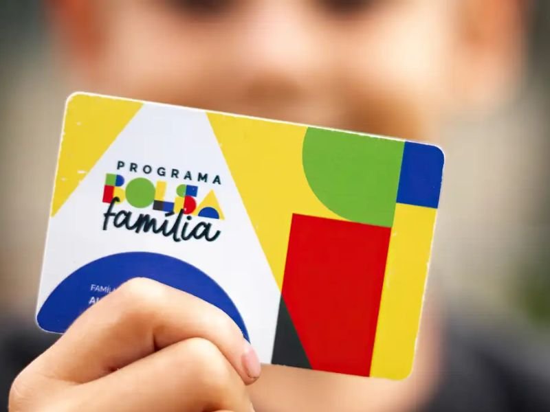 Caixa paga Bolsa Família a beneficiários com NIS de final 4