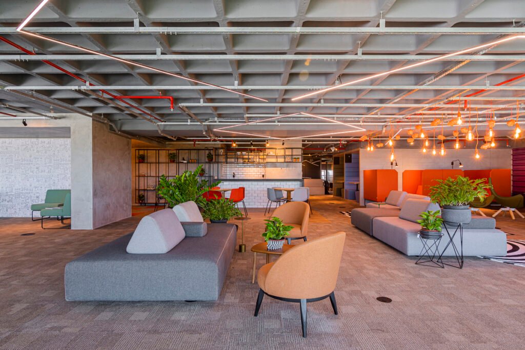 Como conciliar ofertas de Black Friday e o 13º salário