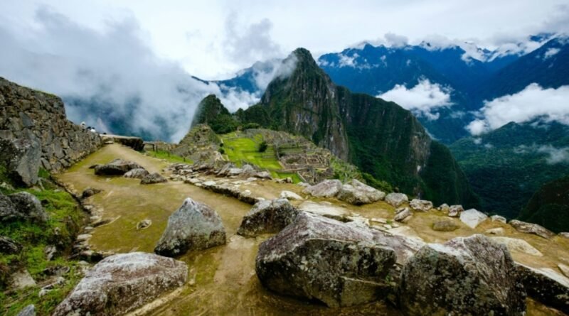 Machu Picchu muda regras para visitas durante alta temporada