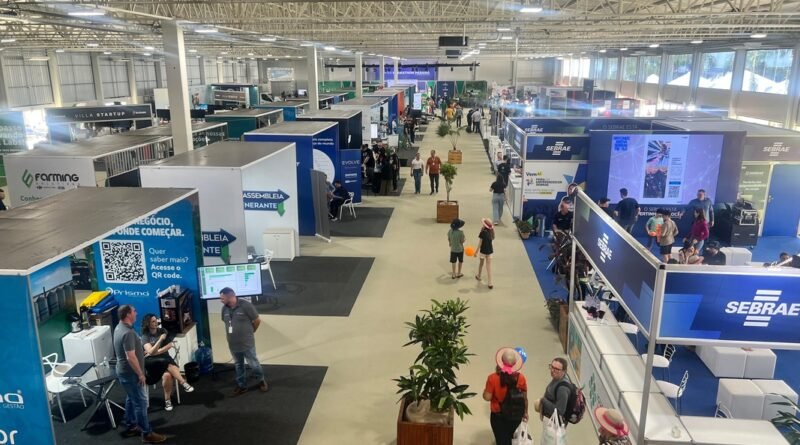 Hub Softex Paraná marca presença no Show Rural Digital 2025