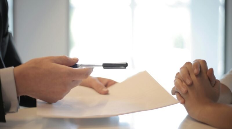Estratégias jurídicas podem mitigar passivos trabalhistas em grandes empresas