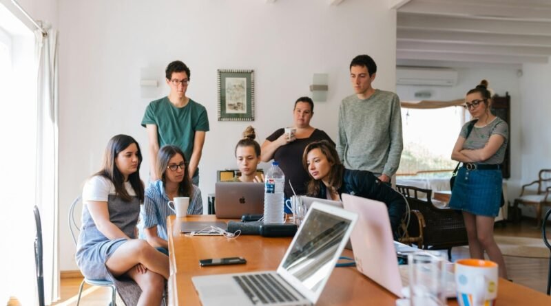 Jovem Aprendiz oferece chance para construir uma carreira