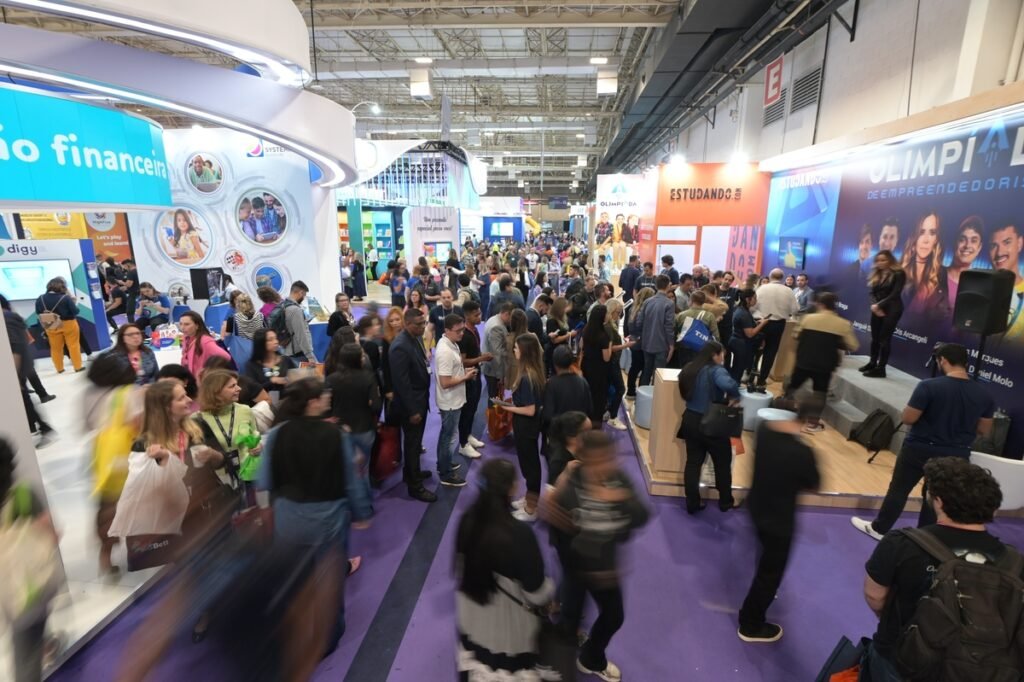 Grupo Elo Editorial estreia na Bett Brasil 2025