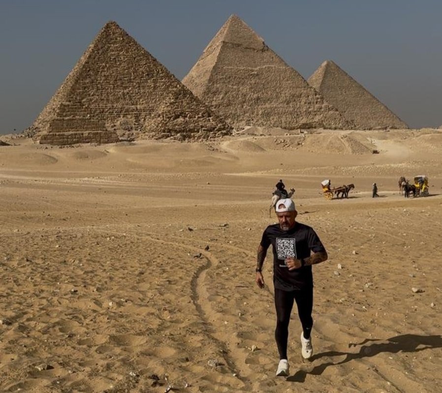 Ultramaratonista brasileiro inicia 2ª Volta ao Mundo correndo 15 mil quilômetros