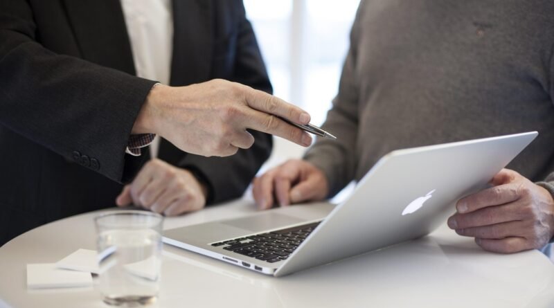 Especialista orienta empresas sem gestão financeira