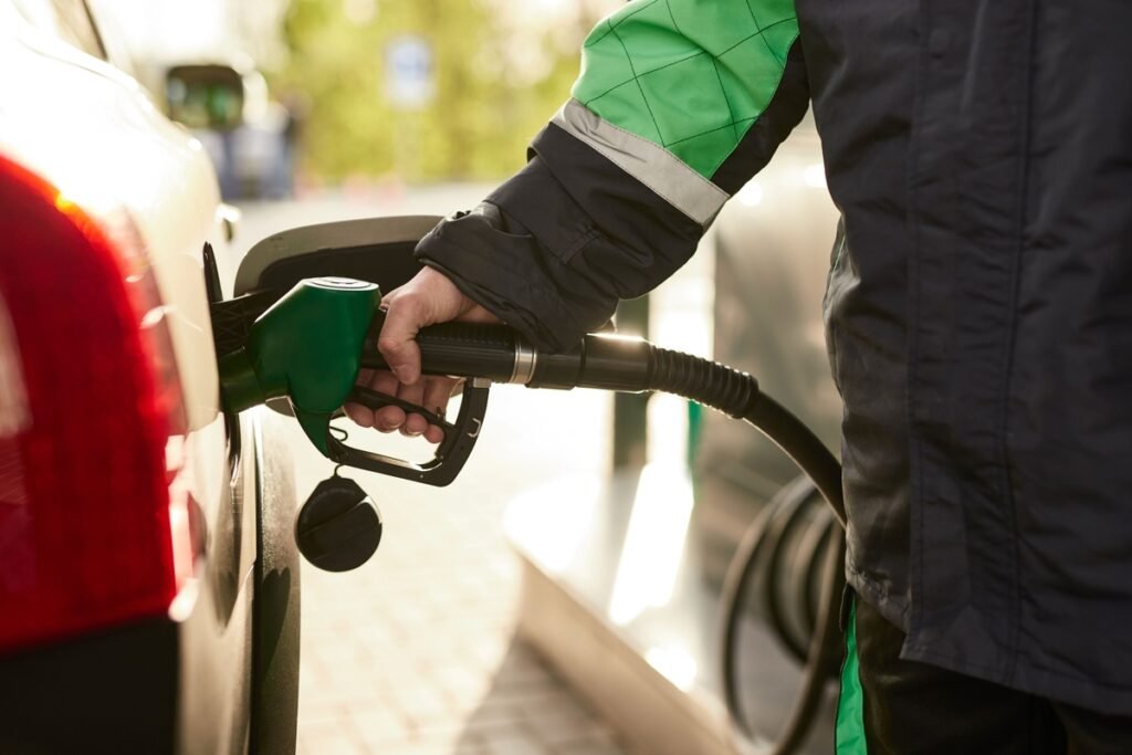 Baratão Combustíveis: app conecta motoristas a postos