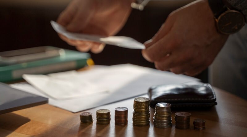 Falta de limite da ANS impacta famílias com planos coletivos