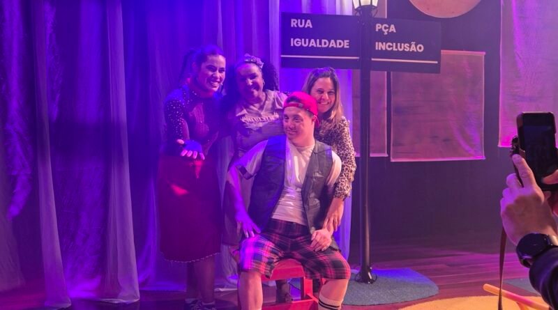 Espetáculo "Ele e Suas Irmãs" coloca a inclusão no centro do palco