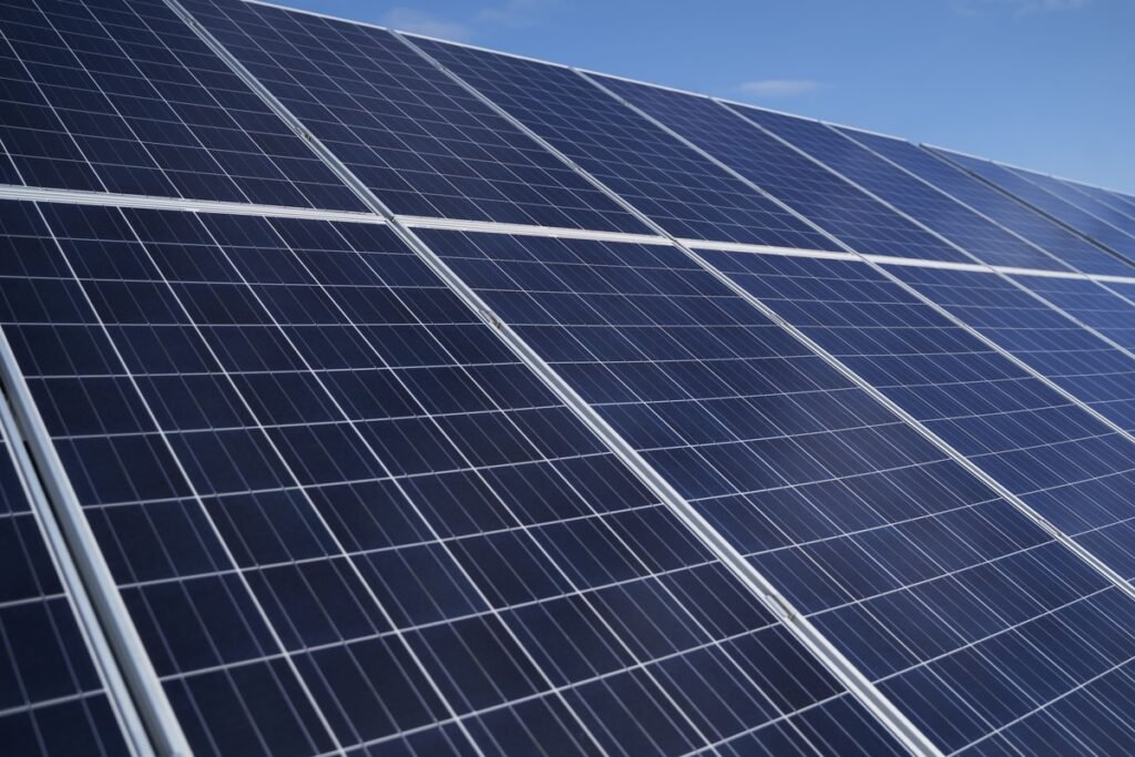 Canadian Solar anuncia expansão e nova frente de negócios