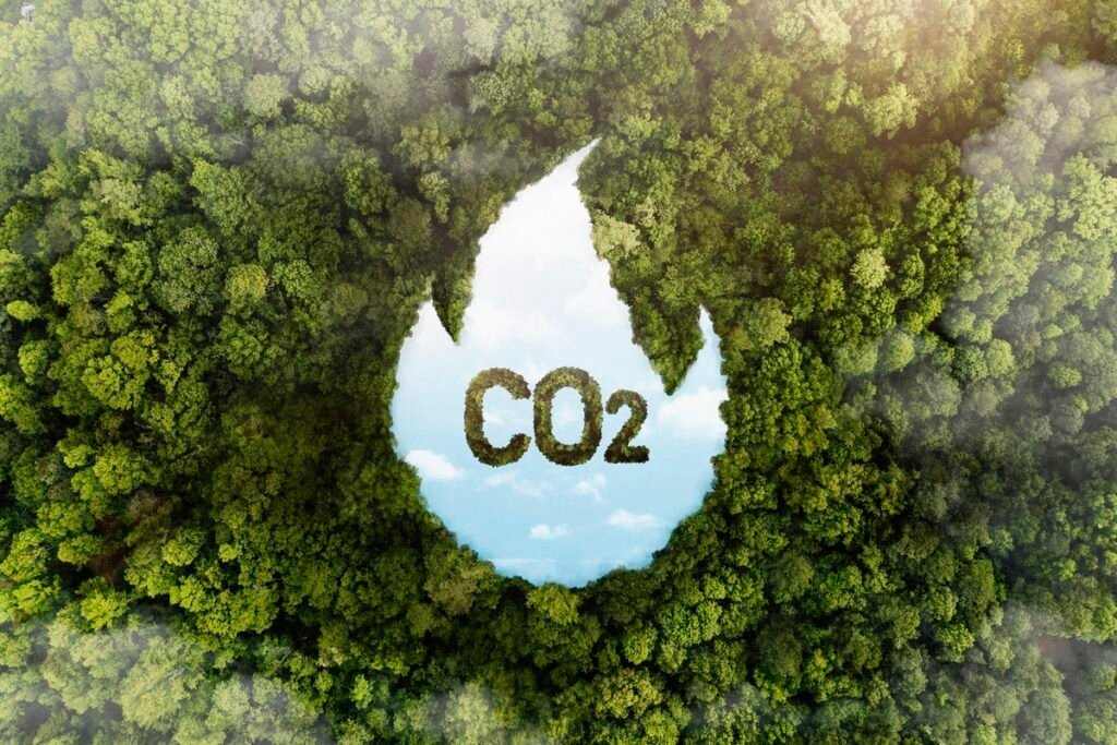 Emissões precisam cair 42% até 2030 para frear aquecimento