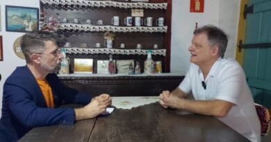 Podcast conecta cultura e debate o presente e futuros possíveis