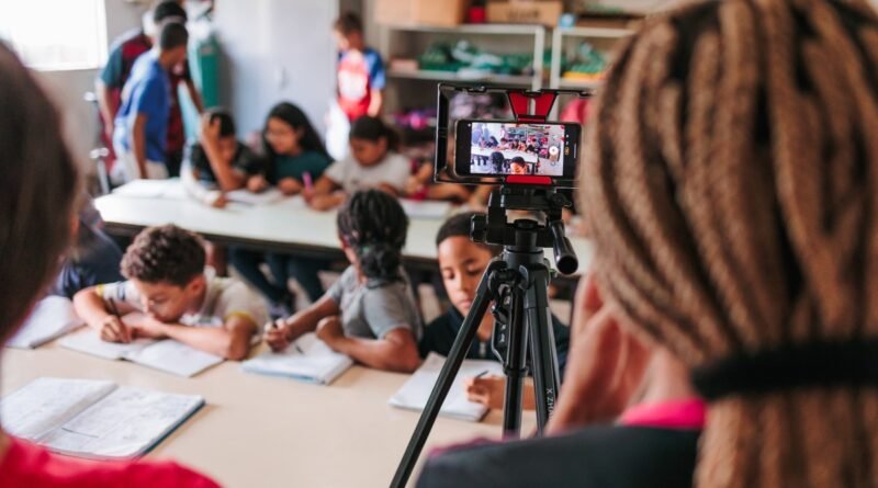 Oficinas de cinema revelam talentos nas periferias de Uberlândia
