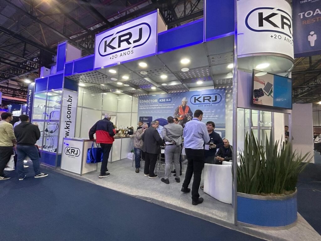 KRJ expõe conectores para sistema fotovoltaico na Intersolar