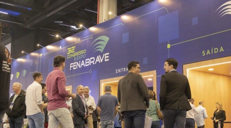 Baitz apresenta soluções em Auto Analytics na Fenabrave 2025