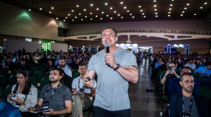 Encontro de gestão empresarial discute inteligência artificial para líderes