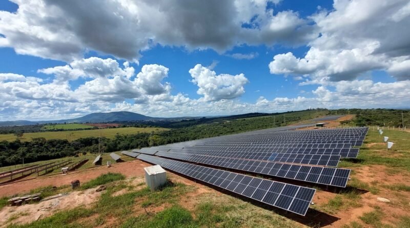 Energia solar por assinatura avança em Minas Gerais