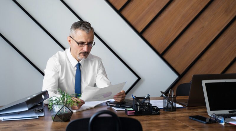 Contador atua como linha de defesa no compliance empresarial
