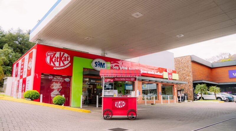 SIM e Nestlé lançam fachada KitKat® inédita em Gramado