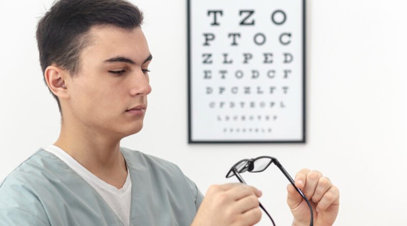 Cirurgia refrativa cresce como opção para correção visual