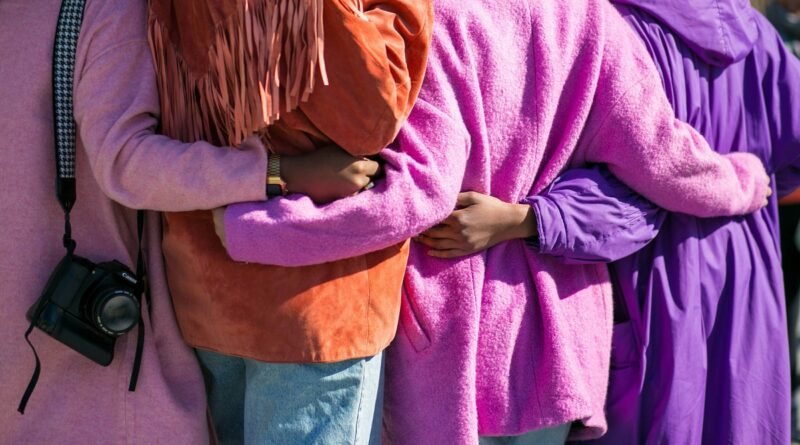 No Outubro Rosa, seguro de vida para mulheres ganha destaque
