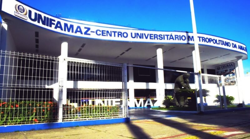 UNIFAMAZ completa 18 anos com mais de 6 mil alunos formados