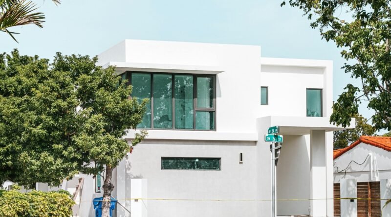 Brasileiros podem ter caminho simplificado para financiar imóveis na Flórida