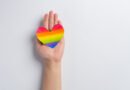 Saúde LGBTQIA+: inclusão e escuta ativa estruturam cuidado