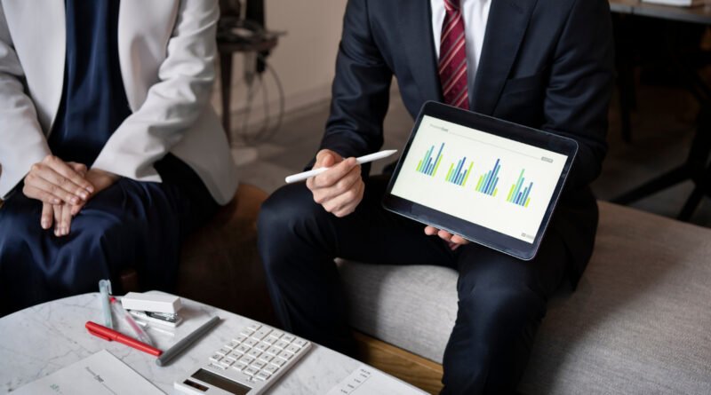 FC Invest auxilia clientes a investir em renda fixa