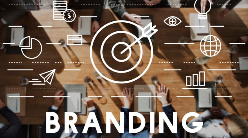Branding invisível evidencia bastidores estratégicos que sustentam marcas