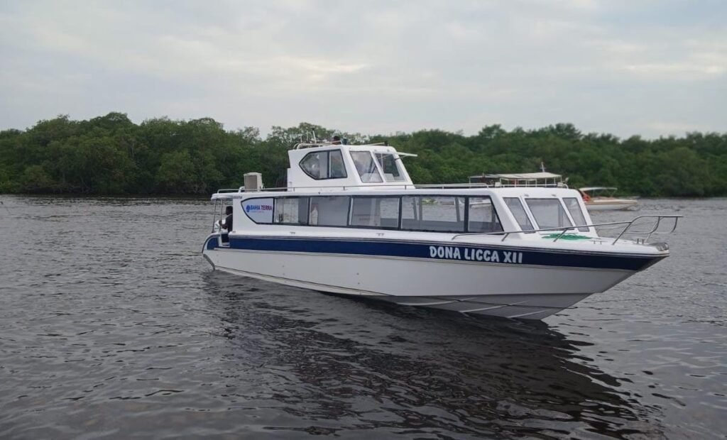 Bahia Terra Turismo oferece lancha entre Salvador e Boipeba