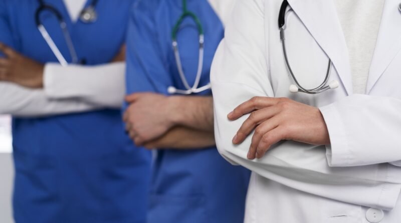 Senado aprova Profimed, a ‘OAB’ dos médicos