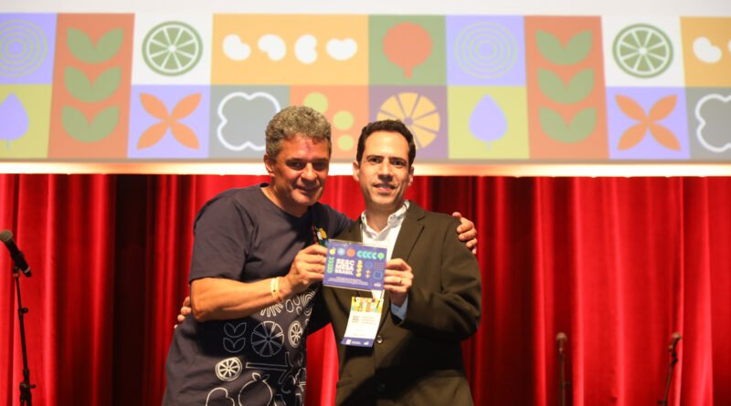 Yakult é homenageada pelo programa Sesc Mesa Brasil