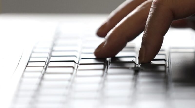 Silêncio no eSocial não significa conformidade e pode gerar multas em 2026