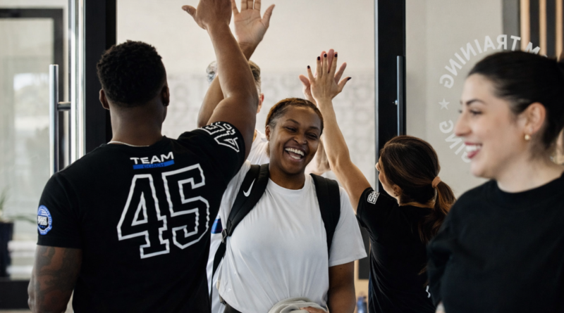 Beckham, Mark Wahlberg e Alex Pedron trazem F45 ao Brasil