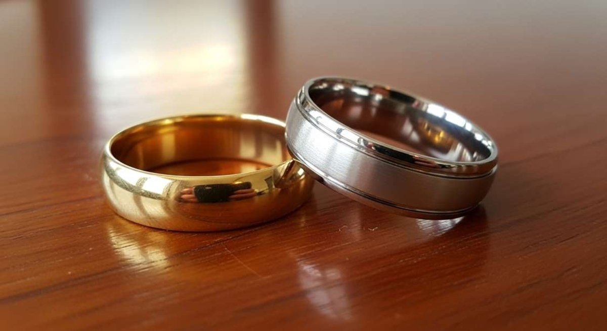 Composição diferencia ouro branco e ouro amarelo no mercado