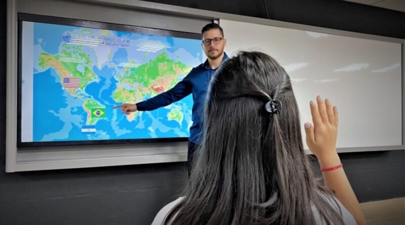 MOVPLAN & CO se posiciona como um ecossistema de soluções educacionais