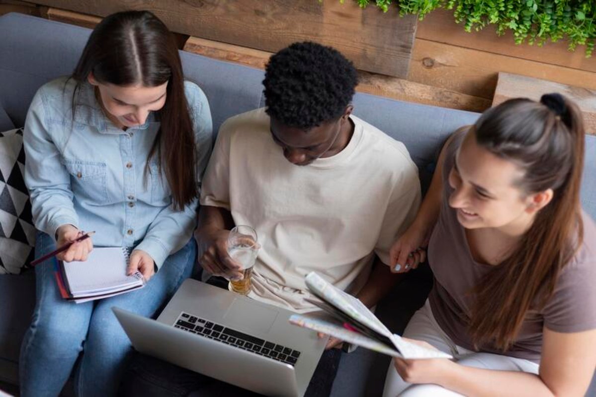 IA impulsiona aprendizado ativo entre universitários