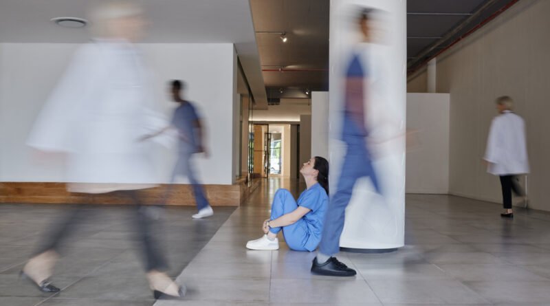 Estresse crônico afeta 70% dos profissionais em hospitais