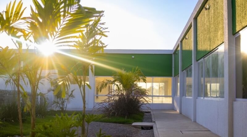 Instituto Conceição Moura entrega nova escola a Belo Jardim