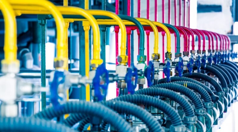 Escarfagem industrial ganha eficiência com mangueiras de borracha resistentes