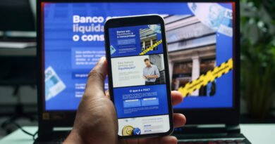 Juiz do TJAM lança cartilha para orientar consumidores afetados por liquidação de bancos
