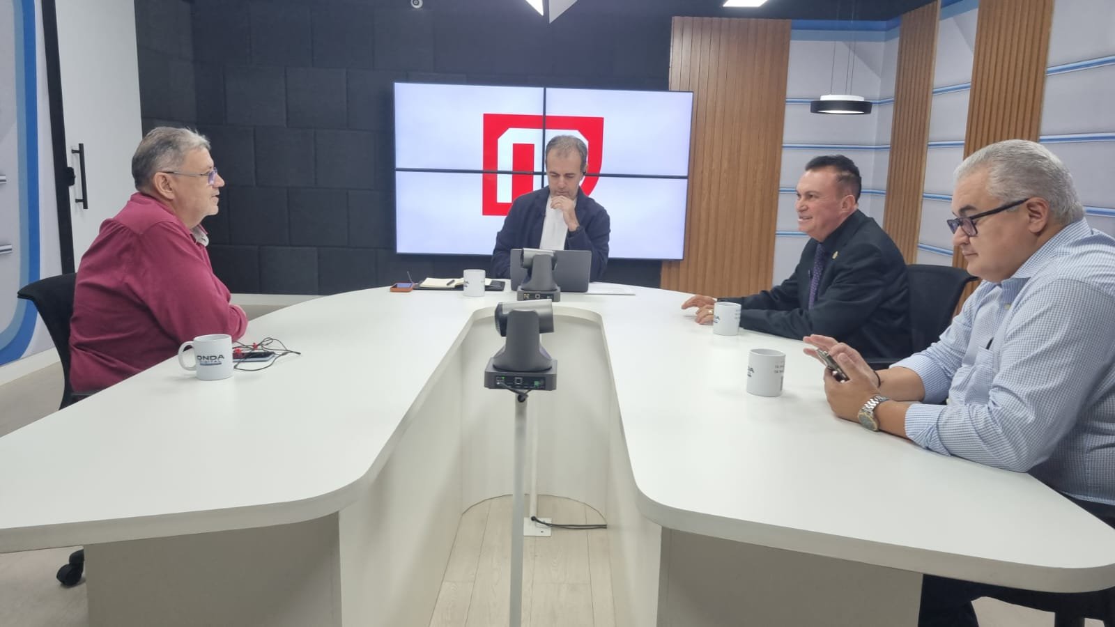 Sabá Reis reconhece direito de Tadeu disputar o governo, mas lembra acordos que o levaram ao poder